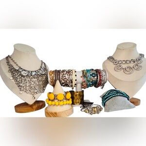 Necklace and Bracelet Bundle 28 pc Lot